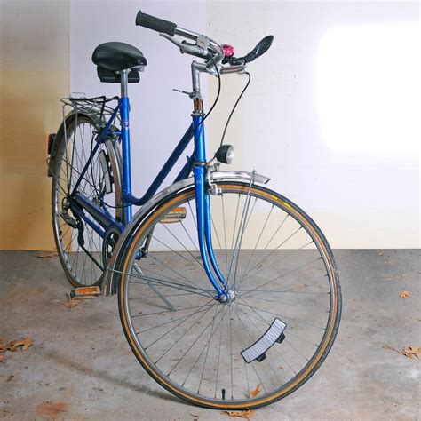 Vintage Motobecane "Classic" Cruiser Bicycle | EBTH