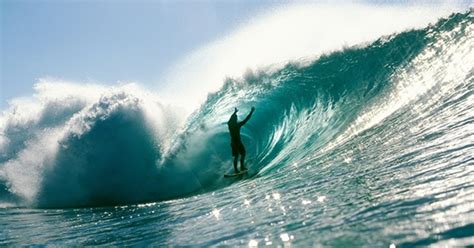 Banzai Pipeline: Oahu, Hawaii | The 65 Best Surf Spots in the World | Men's Journal