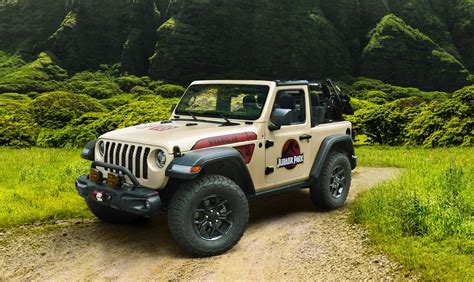 Jeep Wrangler graphics pack celebrates “Jurassic Park” anniversary ...