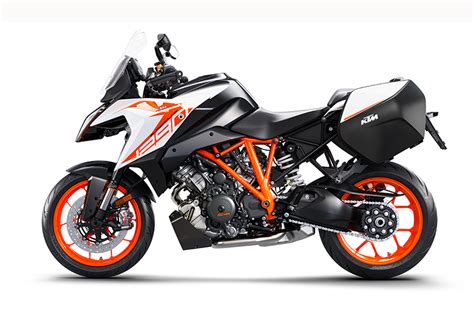 2019 KTM 1290 Super Duke GT and R | First Look Review | Rider Magazine