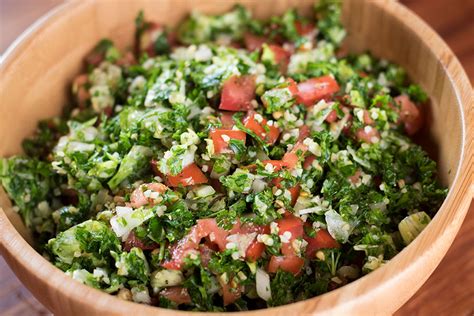 Tabouleh – Easy to Make Lebanese Salad – Chef Shamy