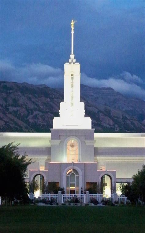 Pin on Latter-Day Saints -- Temples