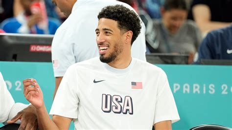 Pacers' Tyrese Haliburton interviews Barack Obama