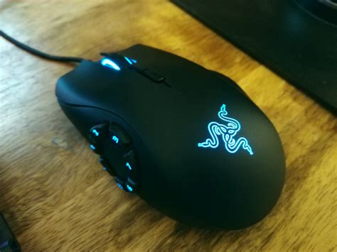 The Hardware Review - Razer Naga Trinity Gaming Mouse