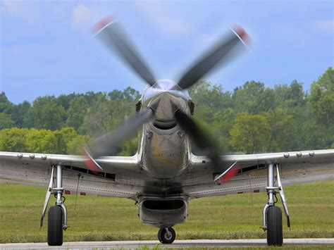 P51D Mustang Head On At Willow Grove Airshow | photoartflight