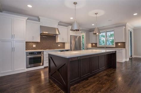 Two Tone Kitchen Cabinets Brown And White - cursodeingles-elena