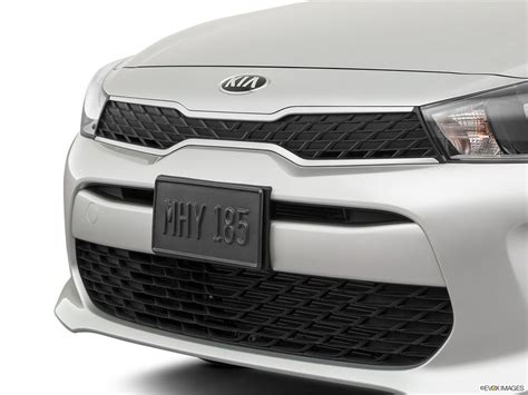 Car Features List for Kia Rio Hatchback 2022 1.6L MPI (UAE) | YallaMotor