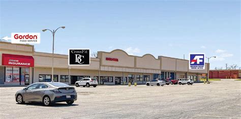 100% Occupied Shopping Center | Multiple National Tenants | Battle ...