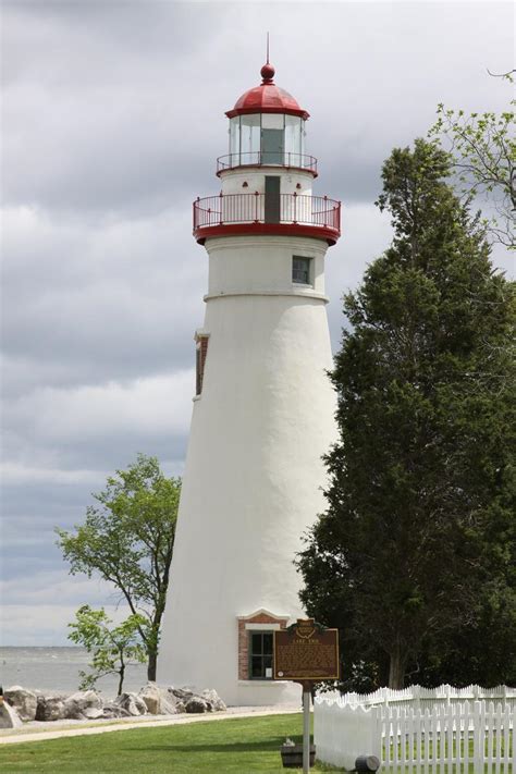 Michigan Exposures: Marblehead Lighthouse - Ohio