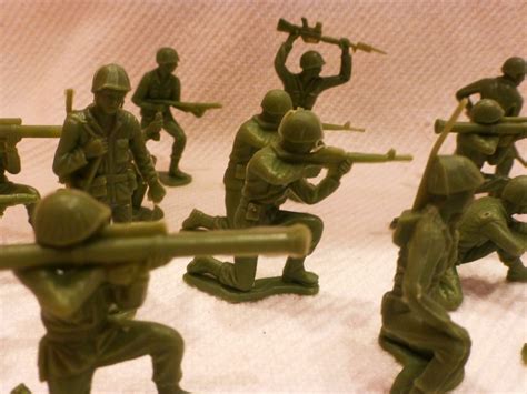 ARMY Men Toy Set 1950's