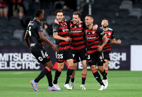 Welcome back, Western Sydney Wanderers - the A-League has missed you