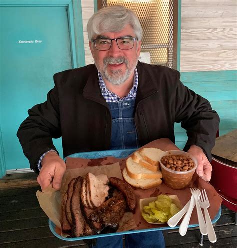 Tootsie’s barbecue pork steak warms the heart of a Carolina pig cooker ...