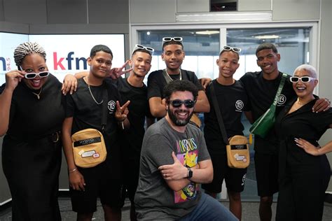 TikTok sensation Temple Boys receive a special message on Kfm Mornings