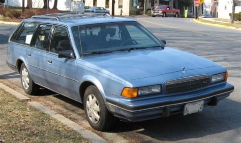 1990 Buick Century VINs, Configurations, MSRP & Specs - AutoDetective