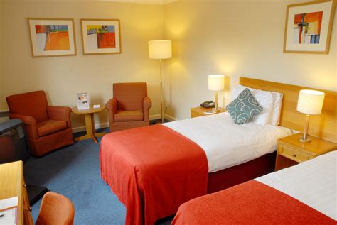 Hotel Rooms in Witney