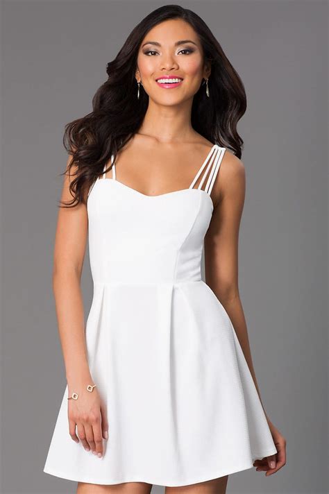 23 Cute White Graduation Dresses for Under $100 - Best Cheap Graduation Dresses