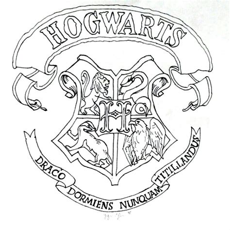 Hogwarts crest drawing | Harry Potter Amino