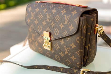 What's The Most Iconic Louis Vuitton Bag? - Luxury Viewer