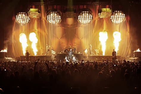 rammstein | RAMMSTEIN industrial metal heavy concert concerts fire e ...