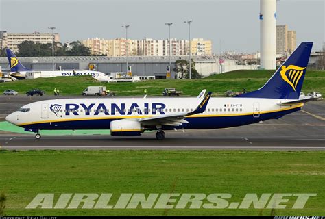 Boeing 737-800 - Ryanair | Aviation Photo #4249483 | Airliners.net