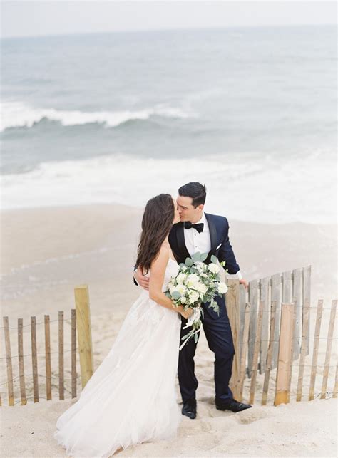 A Boathouse Ceremony = The Perfect Summer Wedding