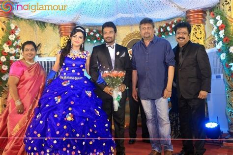 Director R. Pandiarajan Son Prithvi Rajan And Akshaya Wedding Reception Stills photos - #414124