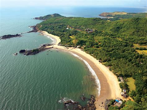 travel to gokarna beach in karnataka to see traditional ways of life in ...