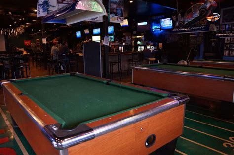 Coin Operated Pool Tables for Georgia Bars, Amusement Centers, Clubs - Lucky Coin Inc.