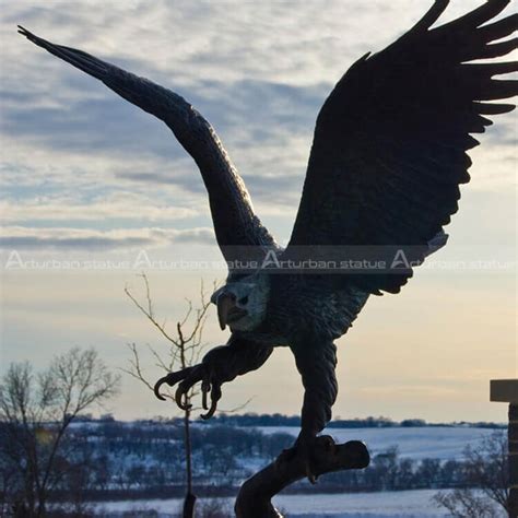 Eagle Garden Statue, large outdoor eagle garden sculpture