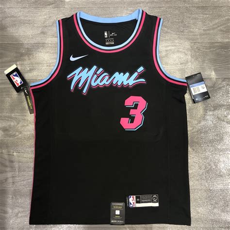 Wade No. 3 Miami Heat Crew Neck Black Basketball Sports Jersey - Escorrega o Preço