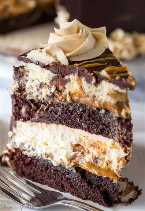 Copycat Cheesecake Factory Reese's Peanut Butter Chocolate Cake ...