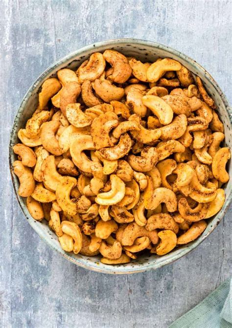 Spicy Roasted Cashew Nuts {How to Roast Cashews) Vegan + Gluten-free