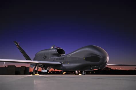 Photo Release -- Northrop Grumman's Global Hawk Boasts Best Safety Record Designation | Northrop ...