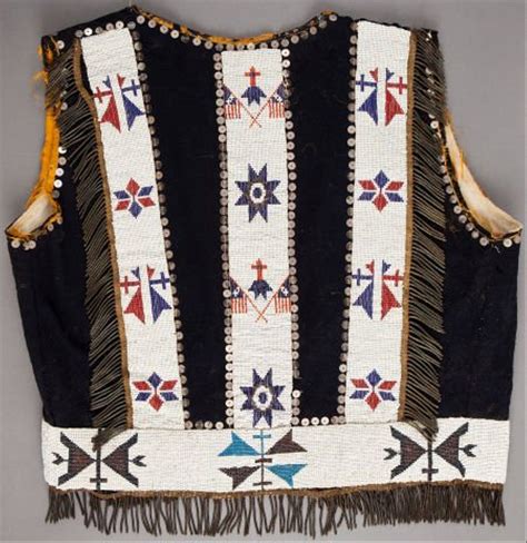 Lot: 50152: AN OSAGE PICTORIAL BEADED CLOTH VEST c. 1910 , Lot Number ...