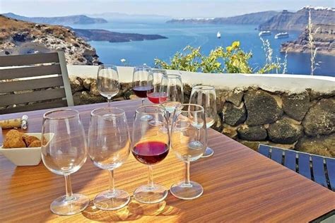 Santorini Highlights and Wine Tasting Private Tour