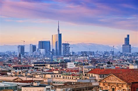 Volo Indoor a Milano | Vola nel Tunnel del Vento Verticale