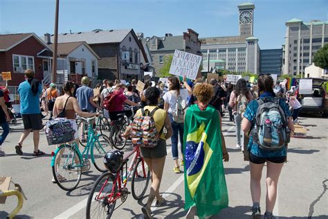 Milwaukee Pride marches in solidarity with Black Lives Matter ...