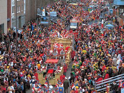 Rosenmontag Parade in Cologne | Cologne, Cologne germany, Celebration around the world