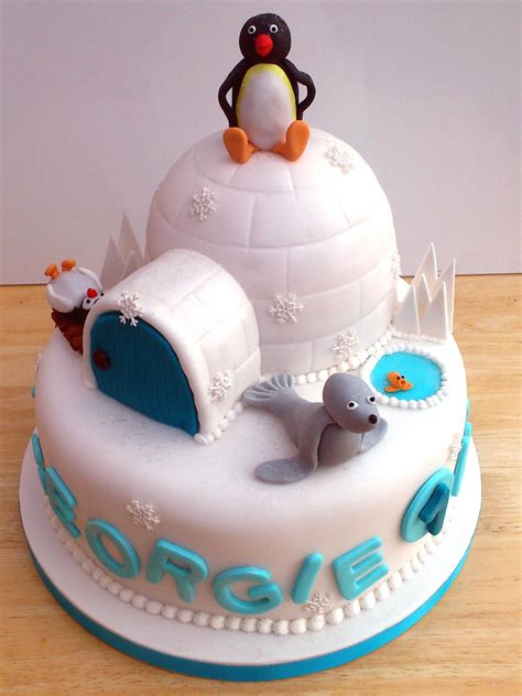 pingu cake! | Pingu cake, Christmas cake designs, Christmas cake pops