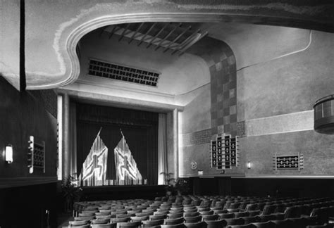 Odeon cinema, Newport Road, Stafford, Staffordshire: the auditorium seen from stalls left | RIBA pix