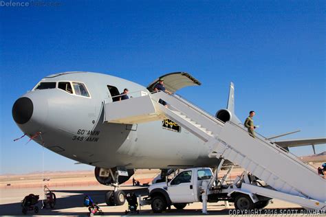 USAF KC-10 Extender Transport & Refueling Aircraft | Defence Forum ...