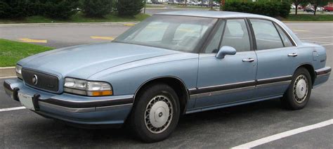 File:1992-96 Buick LeSabre.jpg - Wikimedia Commons