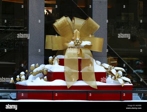 Christmas Decorations,New York Stock Photo - Alamy