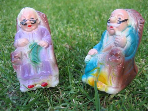 Ceramic Grandma and Grandpa in rocking chairs | Hayden Vink | Flickr