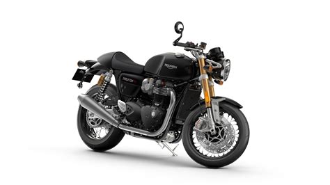 New Triumph Thruxton RS: First Ride Review - Maxim