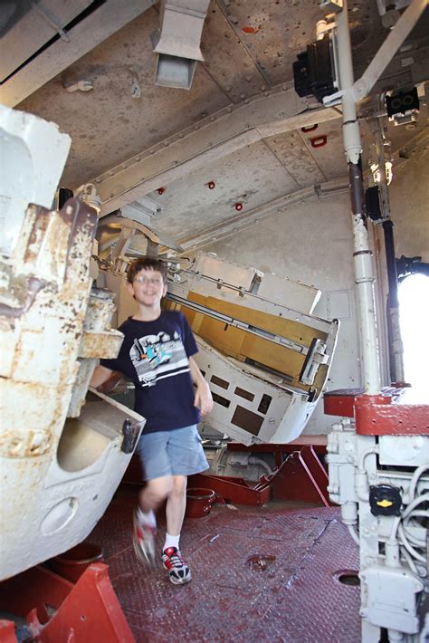 USS Alabama (BB-60) - Inside a 5" Gun Turret | Here at Battl… | Flickr