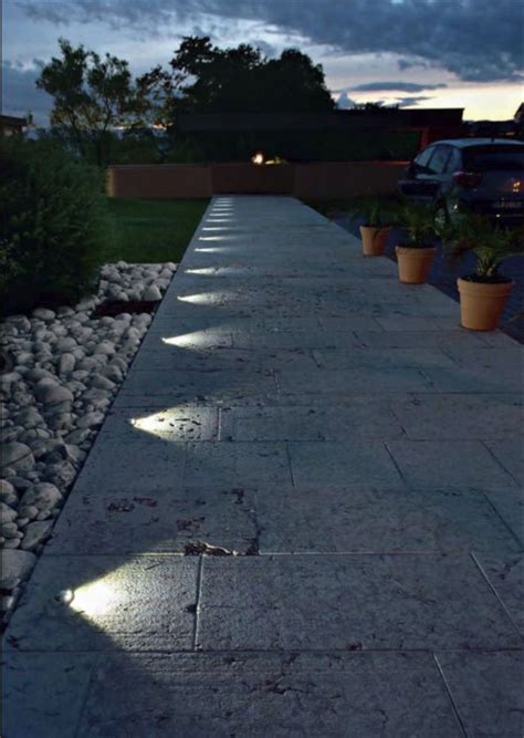 42 Frontyard Exterior Design with Beautiful Garden Lights Landscape Pathway Lighting, Driveway ...