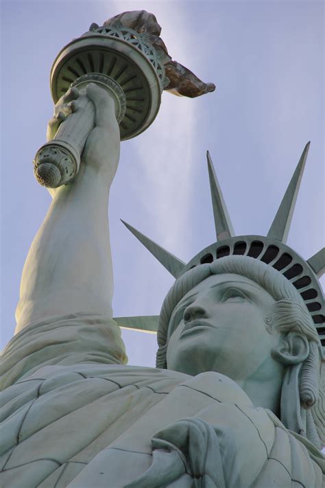 queen of liberty statue of liberty new york 4k Phone HD Wallpaper