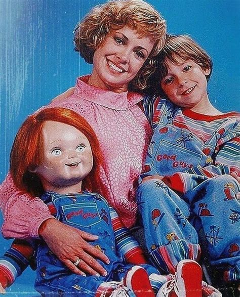 Chuck Family Photo | Classic horror movies, Child's play movie, Childs play 1988