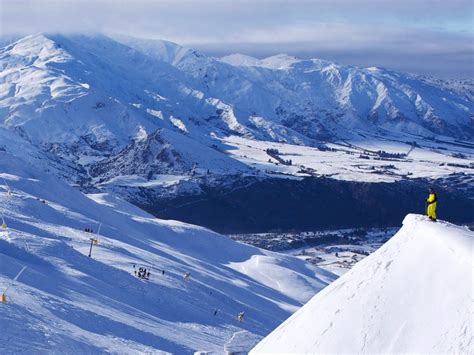 Your Guide to Skiing at Queenstown’s Coronet Peak | Travel Insider